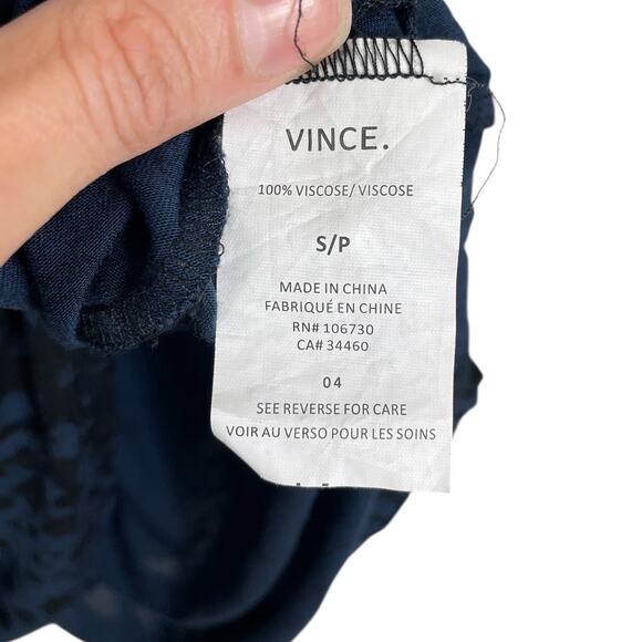 Vince Leopard Print Long Sleeve Crewneck T-Shirt Top Blue Black Women's Small - Picture 6 of 6